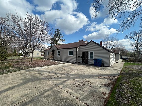 2nd image of 9917 2nd Ave S
