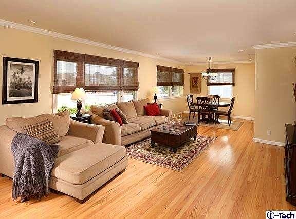 3rd image of 10803 White Oak Ave