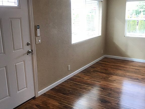 4th image of 1 N Lyle Ave