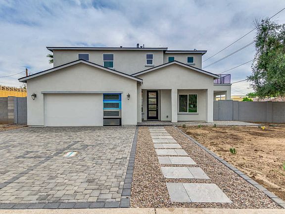 2nd image of 1003 E Sierra Vista Dr