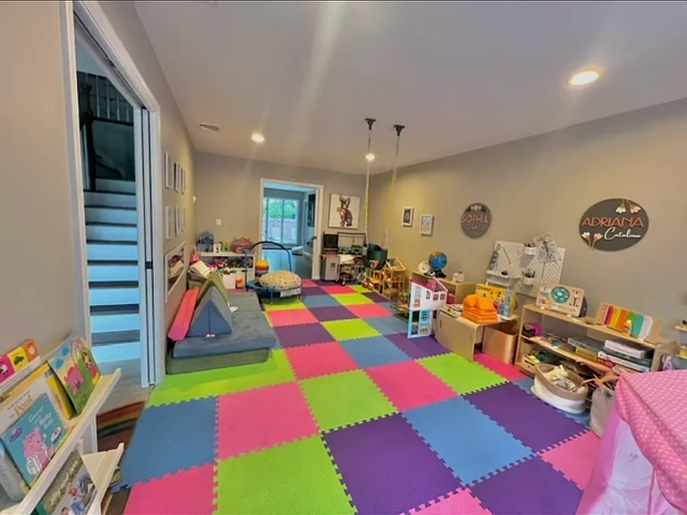 155 Church St #1 — Photo 19