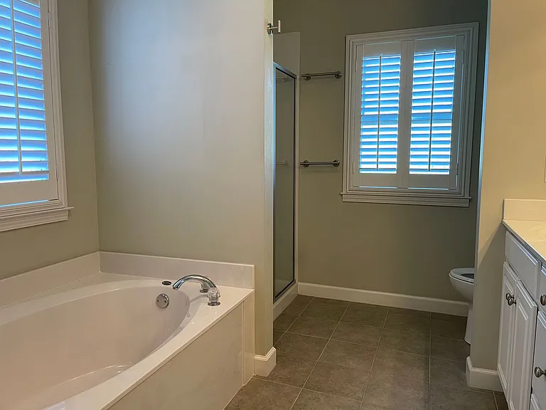 215 Stoners Glen Ct — Photo 16