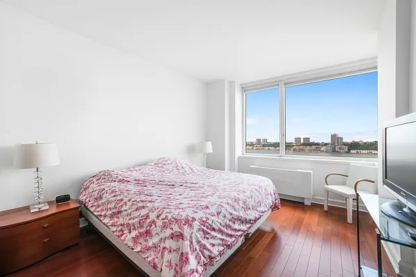 Rented by Nest Seekers International | media 7