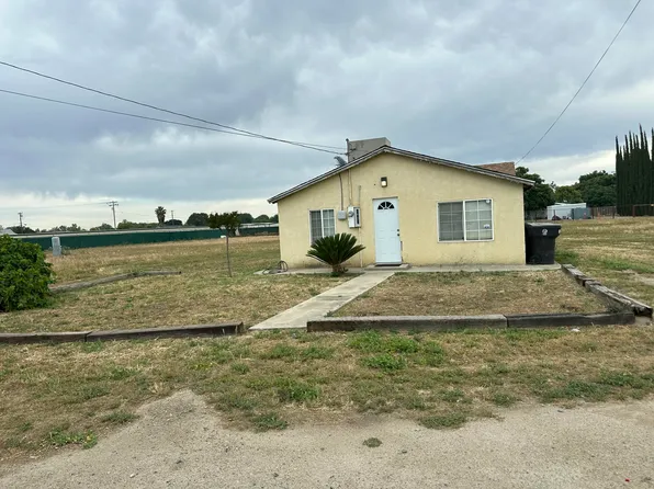 1808 E Foster Drive, Tulare, CA 93274