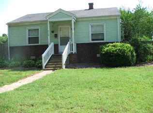 610 Nottoway Ave, Blackstone, VA 23824