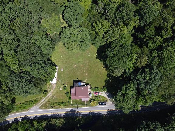 3rd image of 1856 Maple Fork Rd