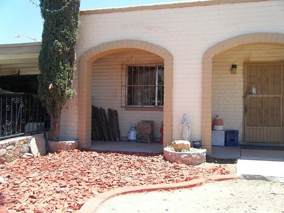 3rd image of 2480 N Calle Piedras Negras