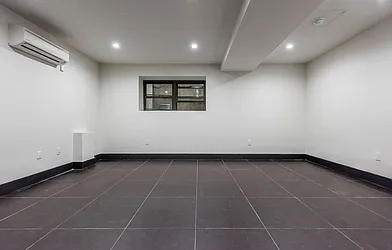 Rented by Rennit Inc.