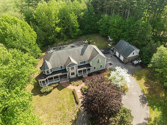 5th image of 12 Kennedy Ln