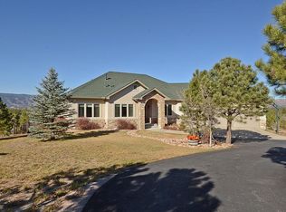 2143 Quartz Mountain Dr, Larkspur, CO 80118