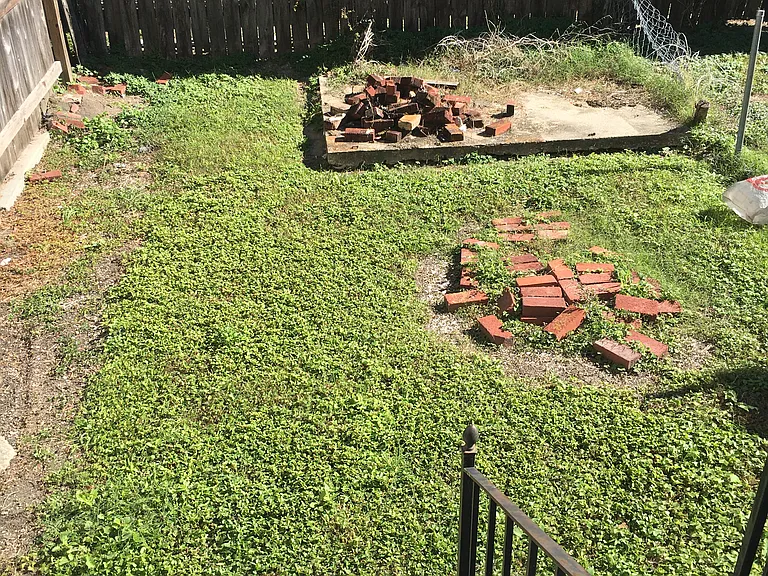 2731 Bruxelles St — Photo 10
