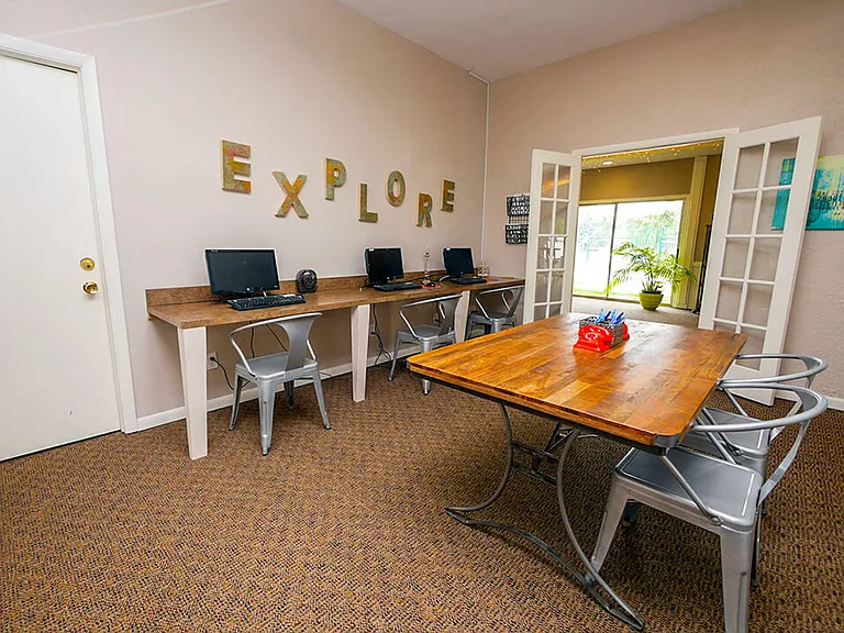Business Center