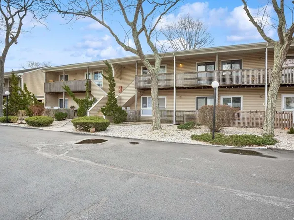 95 Springville Road #17, Hampton Bays, NY 11946