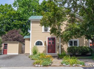17 York Ave, Saratoga Springs, NY 12866
