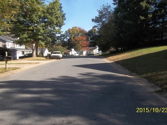 4th image of 7522 Swedish Ivy Ln
