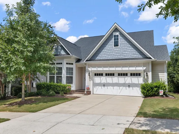204 Sour Mash Ct, Holly Springs, NC 27540