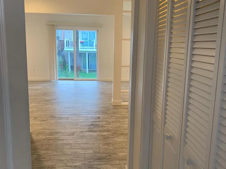 61 Quartz Rd — Photo 4