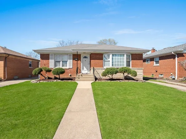 11026 Burns Ave, Westchester, IL 60154