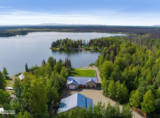 24600 W Hattie Ln, Willow, AK 99688