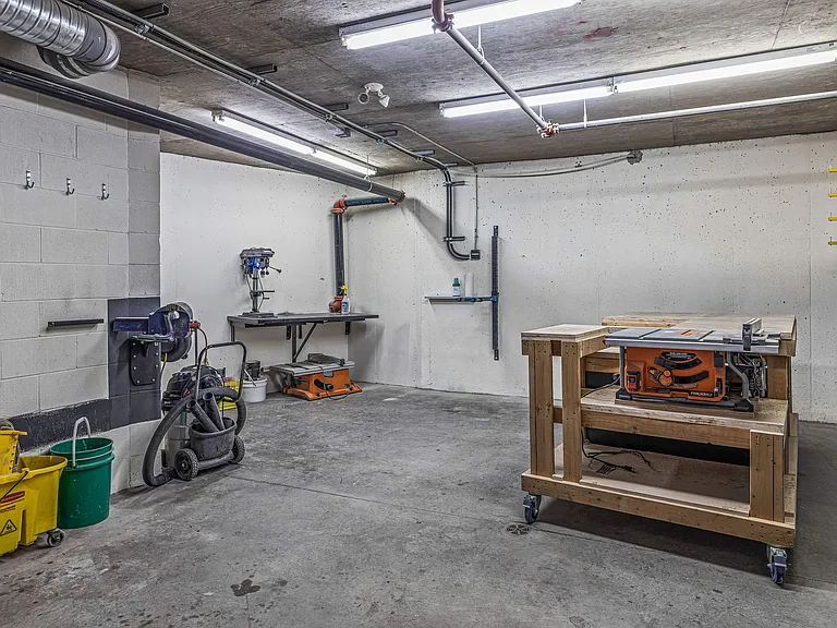 300 Palliser Ln #323 — Photo 49