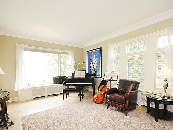 3rd image of 307 N Deere Park Dr E