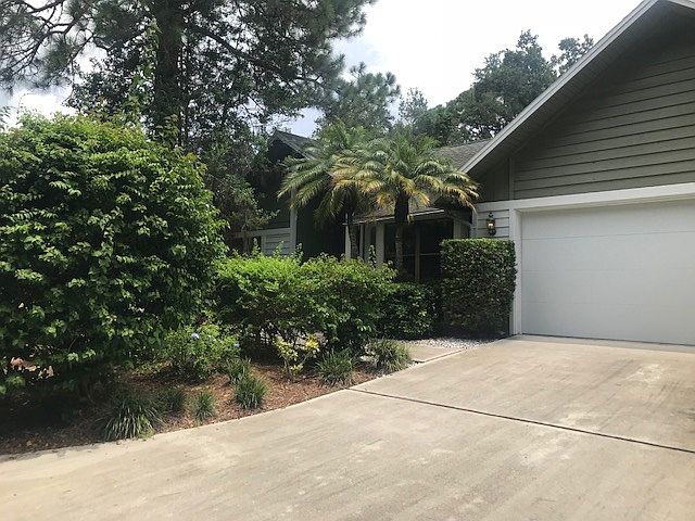 1st image of 721 Forestview Dr