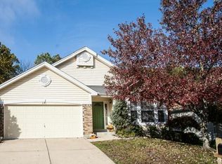 241 Cove Landing Dr, Grover, MO