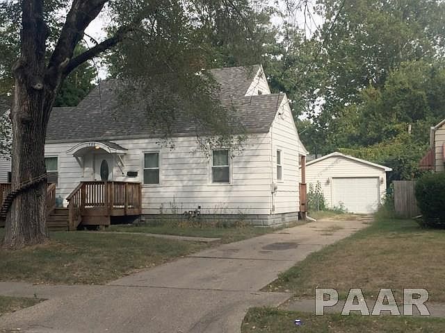 2nd image of 1706 W Gilbert Ave