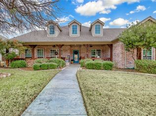 202 Autumnwood Dr, Aledo, TX 76008