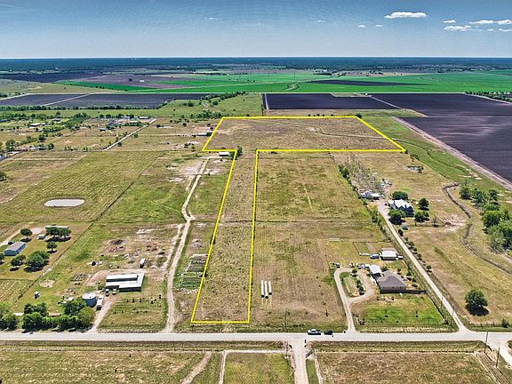 3rd image of 1 Beard Rd