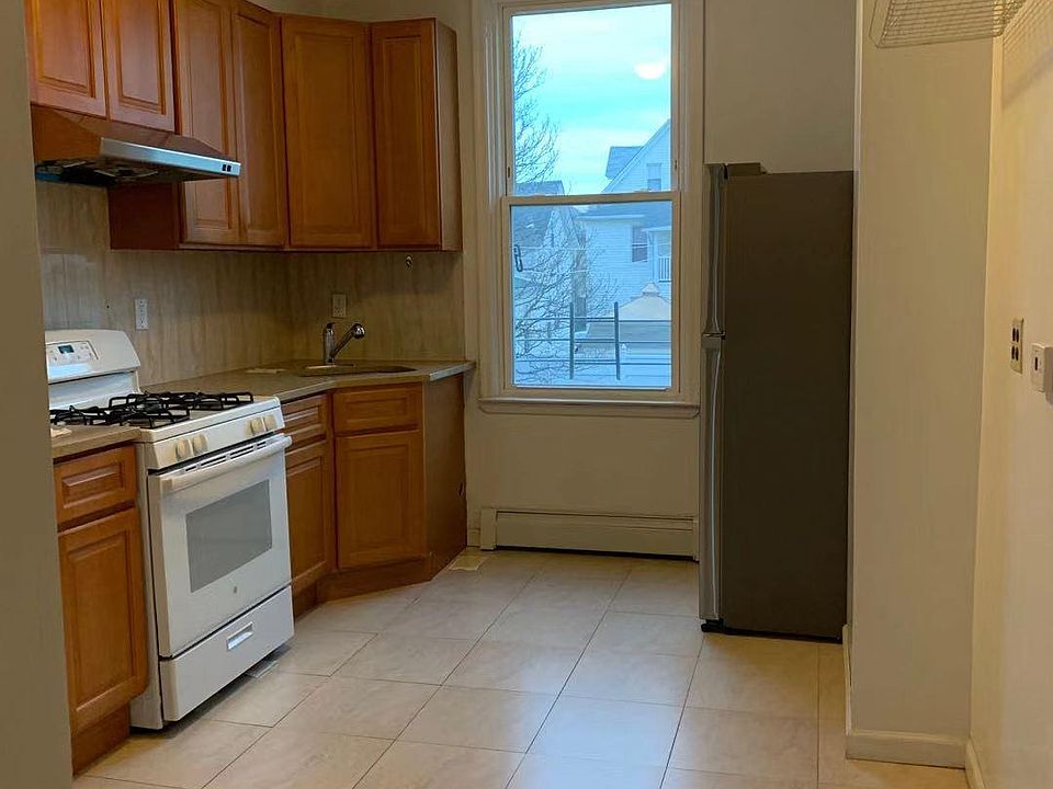 1st image of 14-18 116th St Floor 2