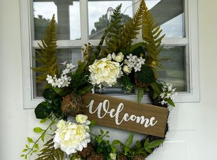 8220 3rd St, Boiling Springs, SC 29316