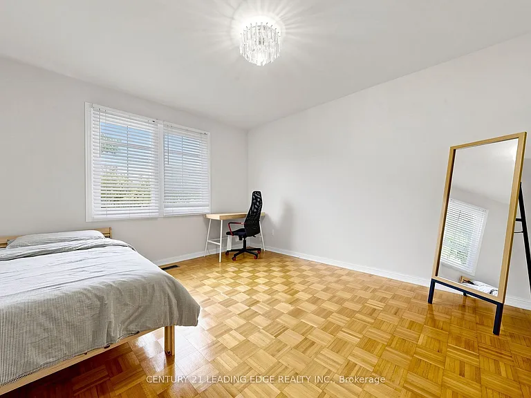 1 Briarwood Rd — Photo 25
