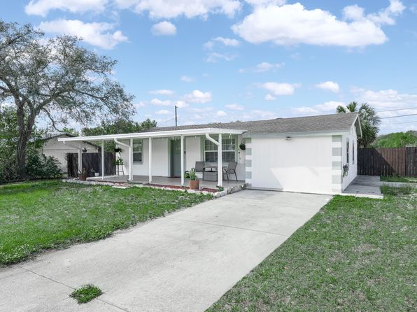218 Piney Ave