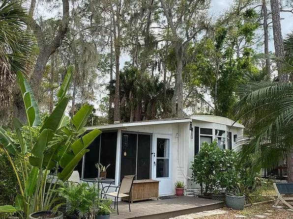 1300 N River Rd #W59, Venice, FL 34293