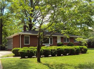 3718 Sudbury Rd, Charlotte, NC 28205