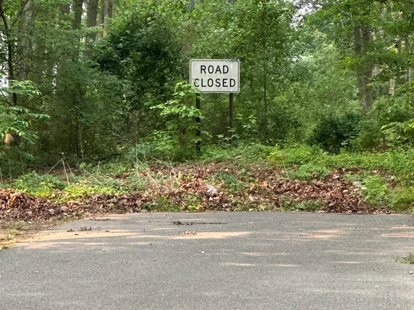 Poplar Ave, Galloway Township, NJ 08205