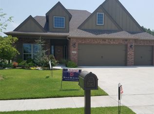 2909 S Gardenia Ave, Broken Arrow, OK 74012