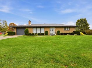 111 Edgewood Dr, Sarver, PA 16055