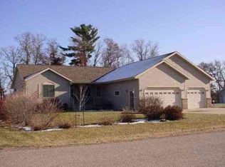 1833 Prescott Dr, Stevens Point, WI 54482