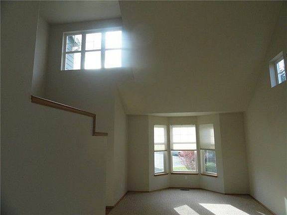 Well lit entry & living room