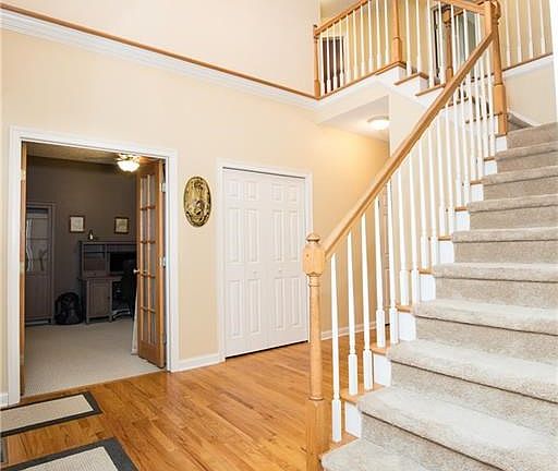 2nd image of 728 Sawmill Dr