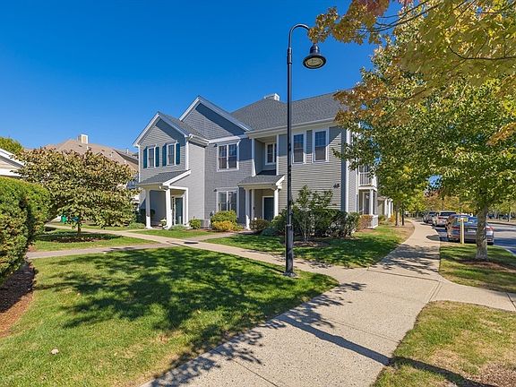3rd image of 48 Seven Springs Ln #H
