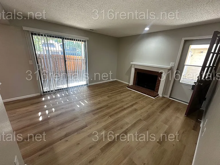 869 Nims St #1 — Photo 18