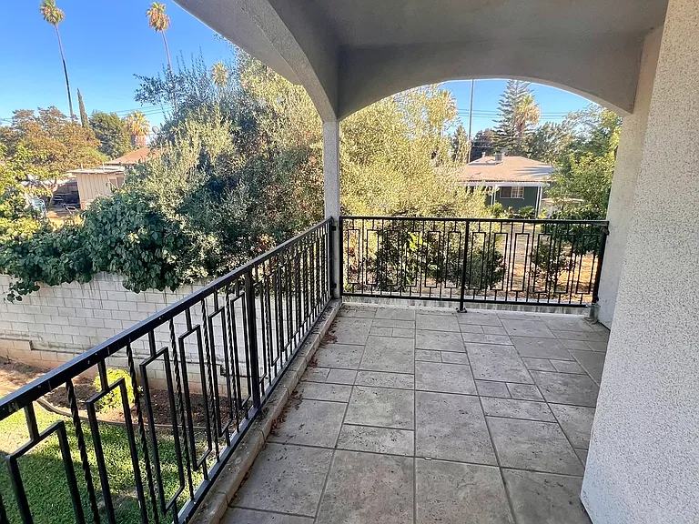 4490 Gabriella Pl — Photo 31