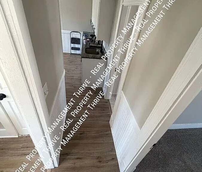 103 Ash St #2 — Photo 6