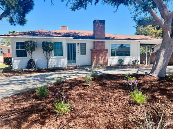 1735 Los Robles Dr, Bakersfield, CA 93306