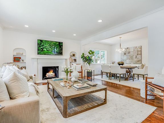 5th image of 801 Burlingame Ave