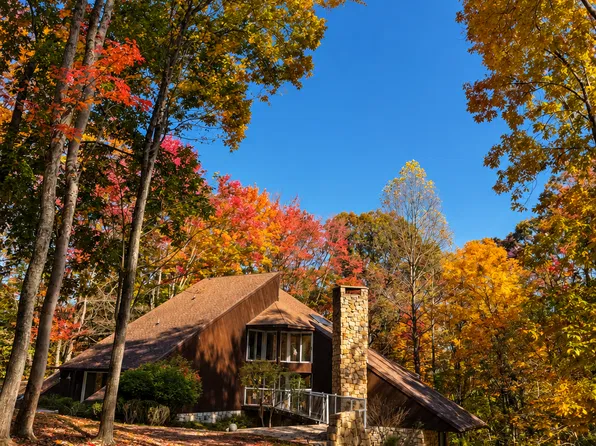 (undisclosed Address), Charleston, WV 25311