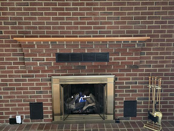 4th image of 3107 Oliver Rd NE